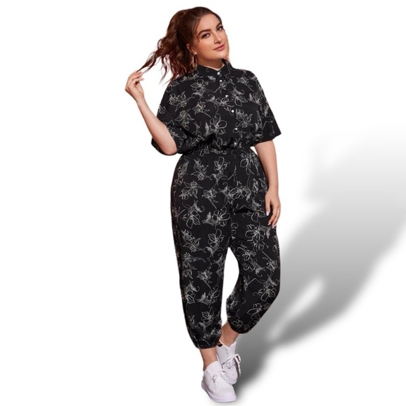 SHEIN Black Jumpsuit Button Front Allover Floral Print Size 4XL B33#43 - Picture 1 of 9